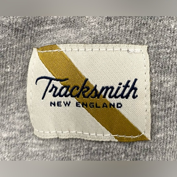 Tracksmith Grayboy Berlin Germany Marathon Series T-Shirt Men’s Size Large - Picture 4 of 8